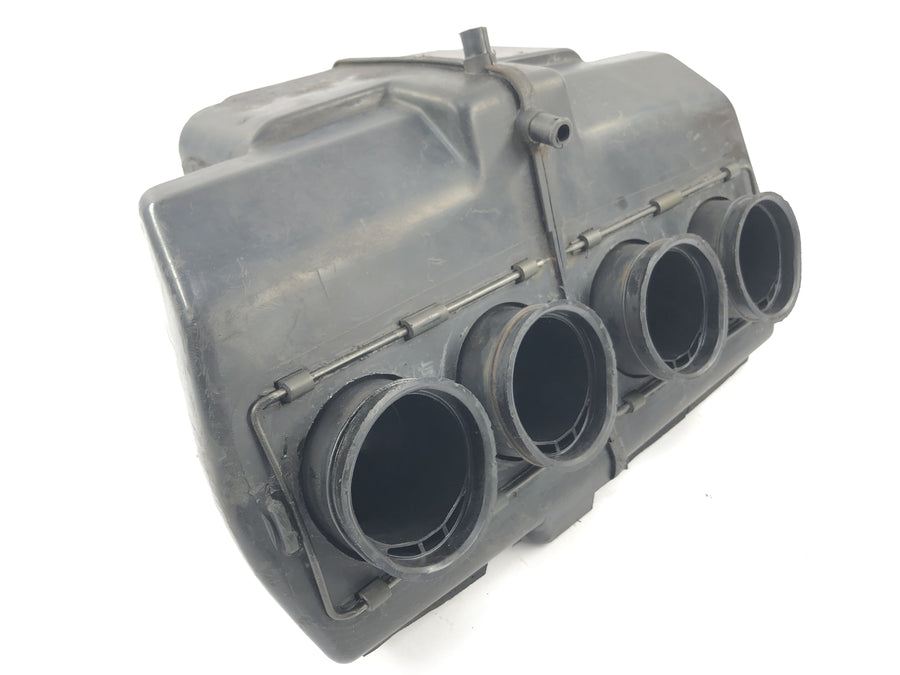 Suzuki GSX R 1100 GV73B [1990] - Caja de filtro de aire Airbox