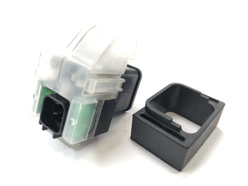 Suzuki VZ 1500 WVCU [2011] - Relé de arranque solenoide de arranque