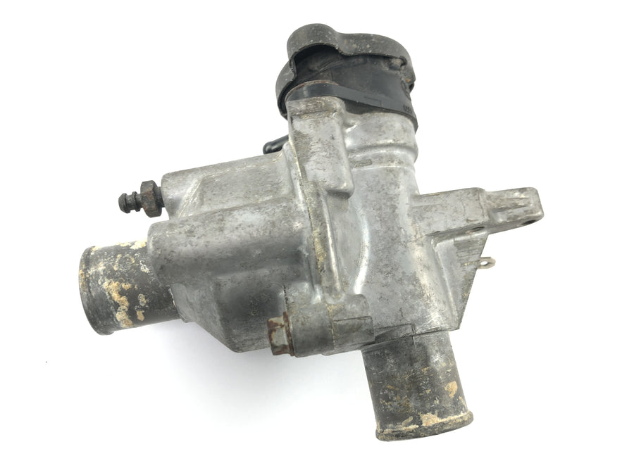 Kawasaki GPZ 1000 RX ZXT00A [1986] - Termostato conexión agua refrigeración carcasa termostato