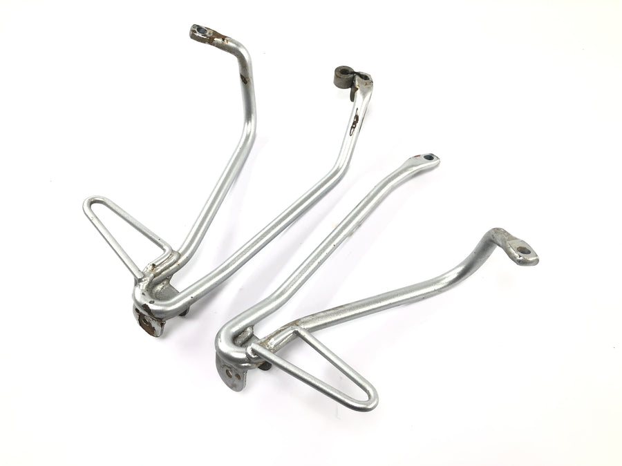 SWM RS 125 R B2 [2020] - soporte reposapiés pasajero