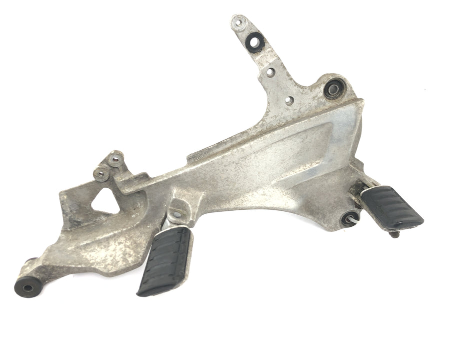 Honda ST 1100 SC26 Pan European [1990] - Sistema de reposapiés soporte reposapiés derecho