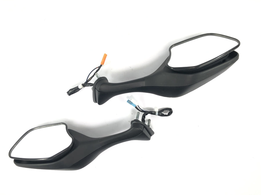 Honda CBR 1000 RR SC59 [2008] - Espejo retrovisor con par de intermitentes integrados