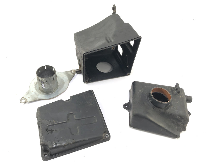 Yamaha XT 500 1U6 [1981] - Caja de filtro de aire Airbox