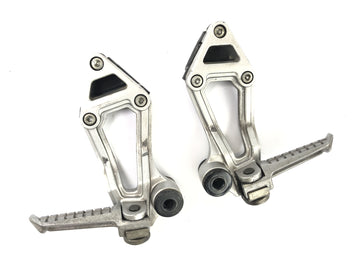 Kawasaki ZX -10 ZXT00B [1990] - Footrest Facility Socius Footrests a la izquierda y derecha