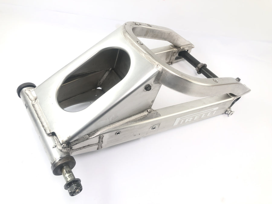 Yamaha YZF R1 RN01 [1998] - Schwinge Rode Wheel Swing