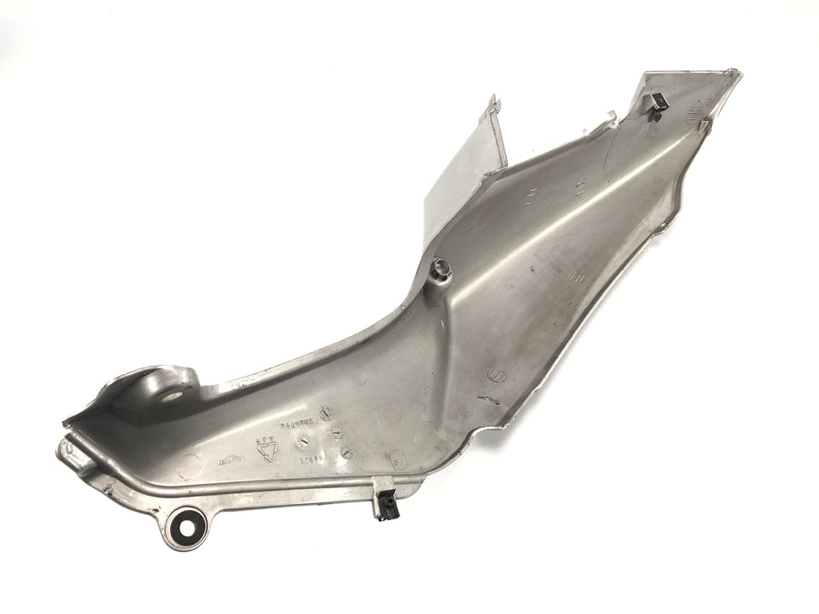 Triumph Daytona 955i T595N [2003] - Silver de revestimiento derecho de revestimiento trasero