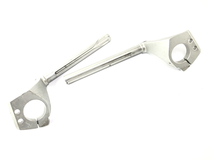 Triumph Sprint ST 1050 [2005] - Handlebar Fum en el manillar izquierdo y derecho
