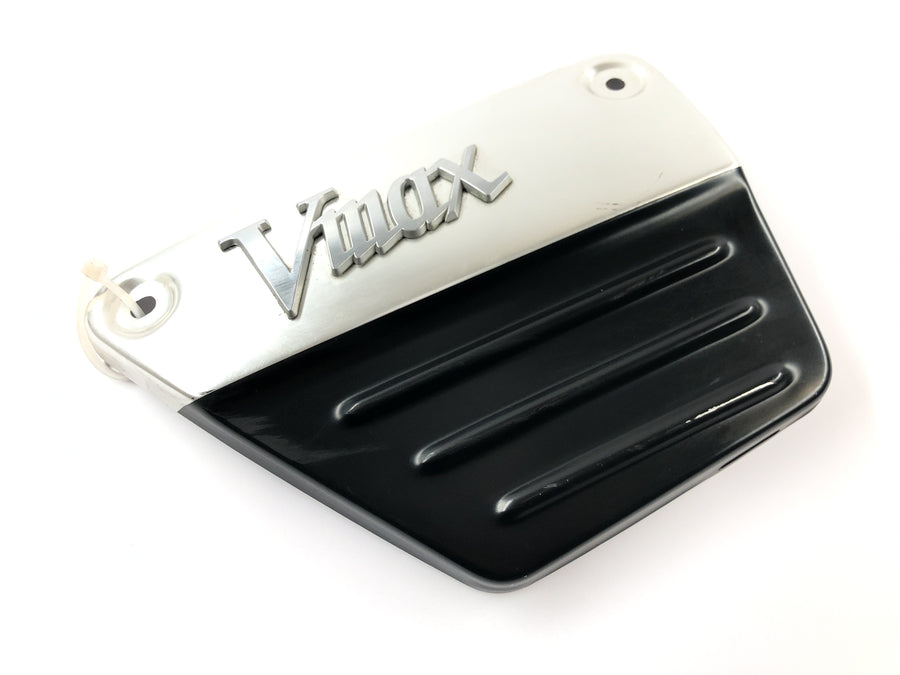 Yamaha V Max 1200 2LT [1998] - Tapa lateral tapa lateral derecha con emblema Vmax