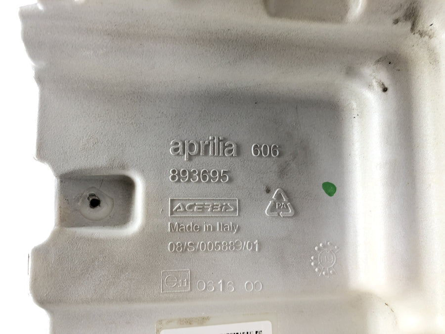 Aprilia RSV4 1000 [2010] - tanque de gasolinera de tanque