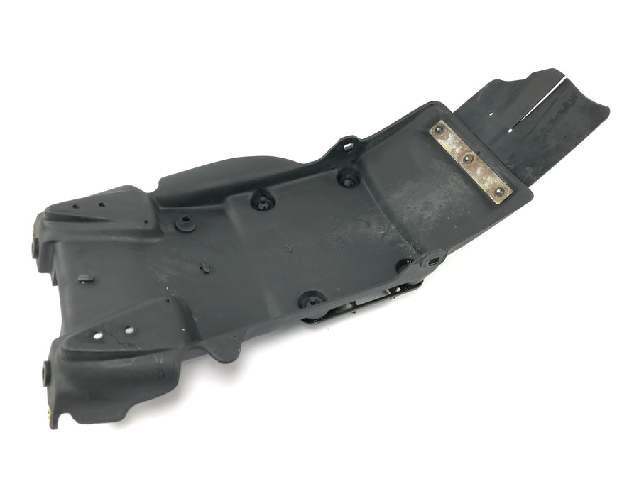 Cagiva Planet 125 [1998] - subestructura trasera del protector contra salpicaduras interior del guardabarros trasero