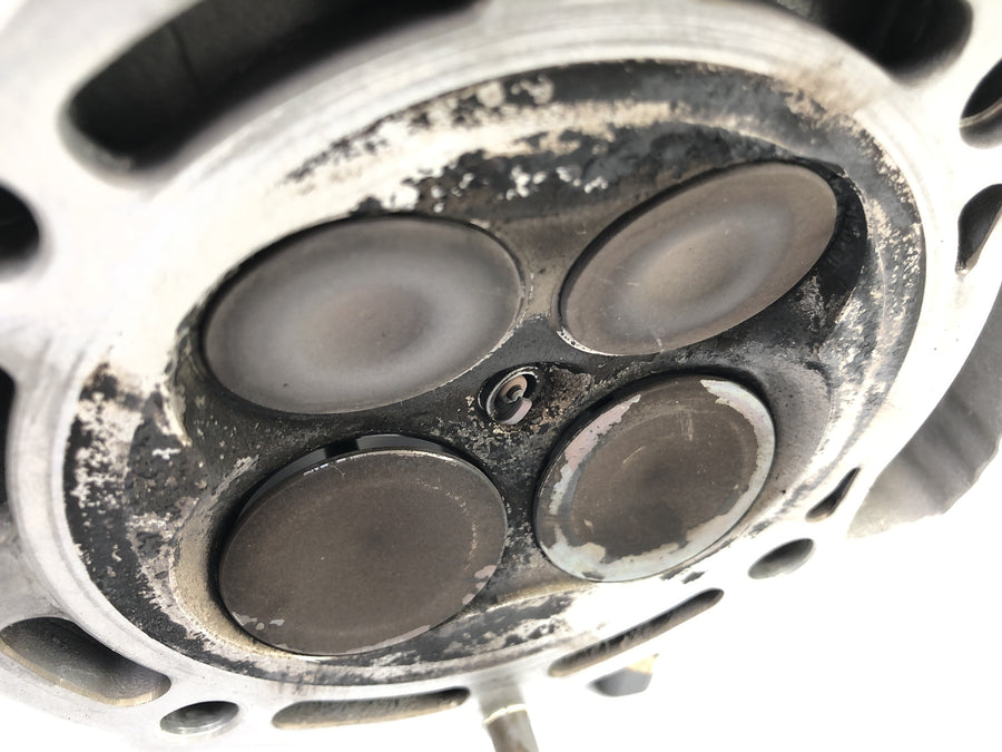 Husqvarna SM 630 A4 [2010] - Cilindro Cabeza para revisar las válvulas defectuosas