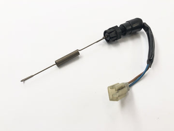 Triumph Daytona 955i T595N [2003] - Interruptor de luz de freno en la conexión del resorte del sensor posterior - 0