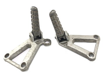 Cagiva Mito 125 EVO 8P [2000] - Foundation Facility Socius Footrests izquierdo y derecho - 0