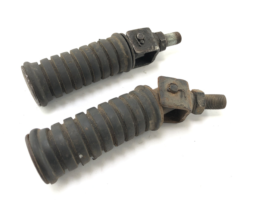 Yamaha XT 500 1U6 [1981] - Footrests Paisus Footrests Pareja
