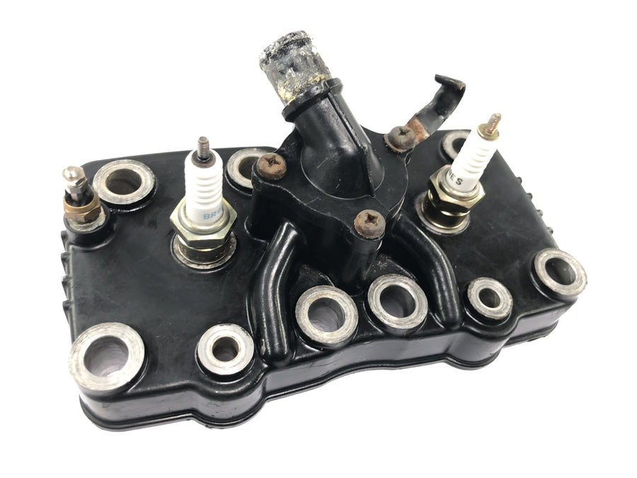 Suzuki RG 250 Gamma GJ21D [1987] - Tapa de culata tapa de culata