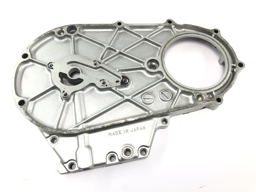 Yamaha XV 1600 Wild Star VP08 [2002] - cubierta de transmisión primaria dentro de la cubierta del motor derecha