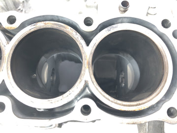 Honda CBR 900 RR Fireblade SC33 [2000] - Cárter bloque motor con pistones - 0