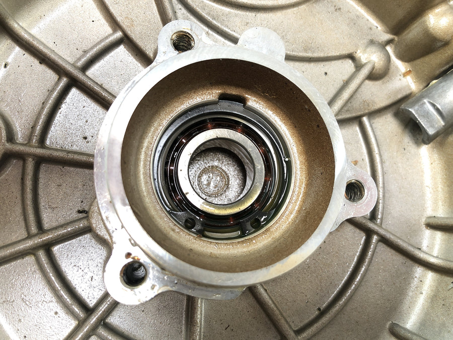 Ducati 999 H4 [2003] - Cubierta de alternador Motor Tapa Bomba de agua Carcasa con rueda de bomba de agua