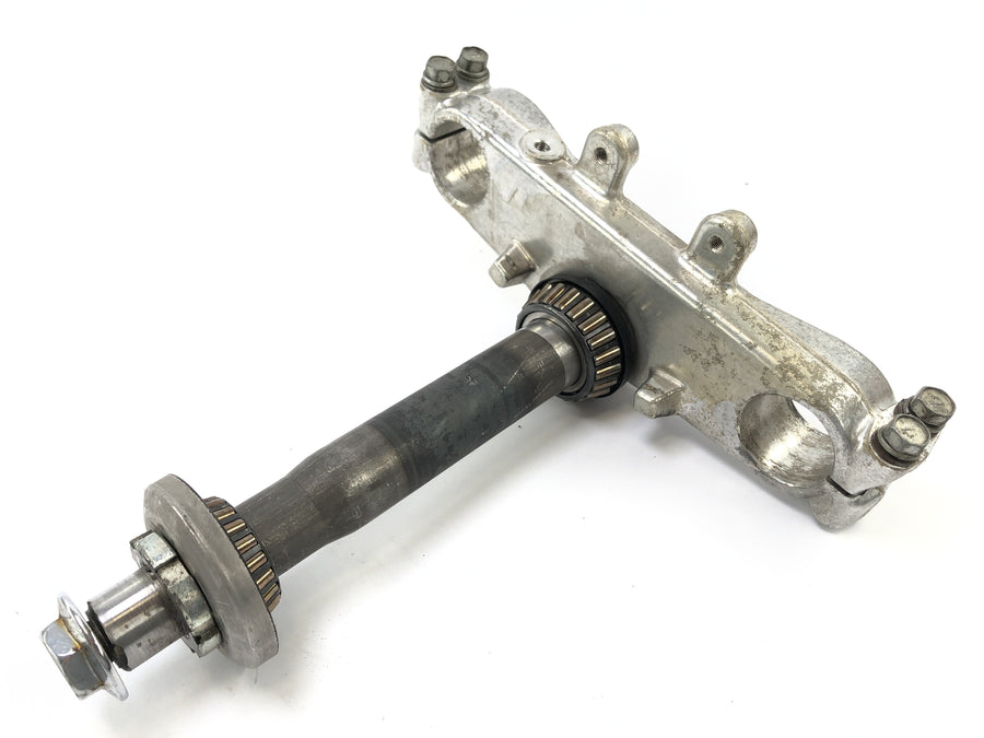 Yamaha XT 350 3YT / 55V [1990] - Puente de la bifurcación debajo