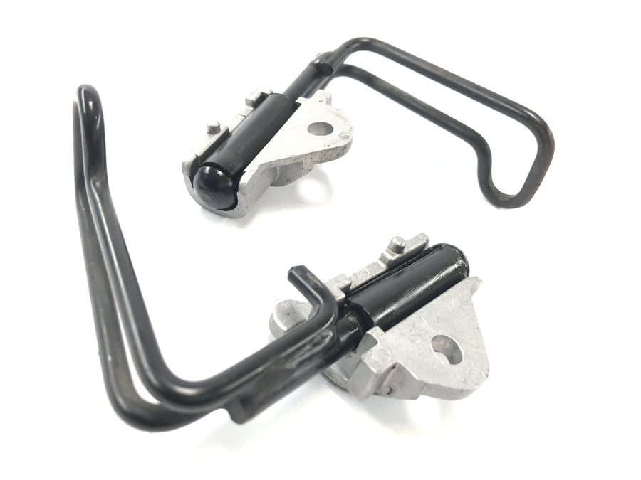 Yamaha XJR 1300 RP06 [2002] - Soportes para casco ganchos para equipaje