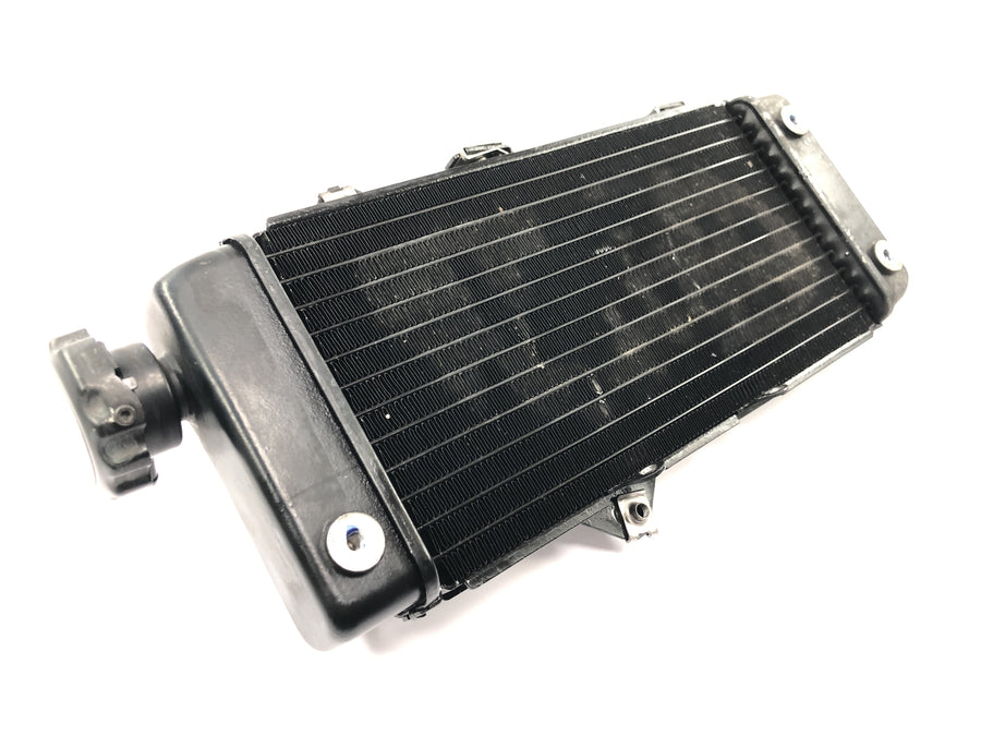 Yamaha WR 125 X DE07 [2010] - Sistema de refrigeración del radiador por agua