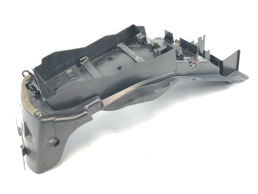 Yamaha XJR 1200 4PU [1996] - Protector contra salpicaduras de guardabarros interior en guardabarros trasero