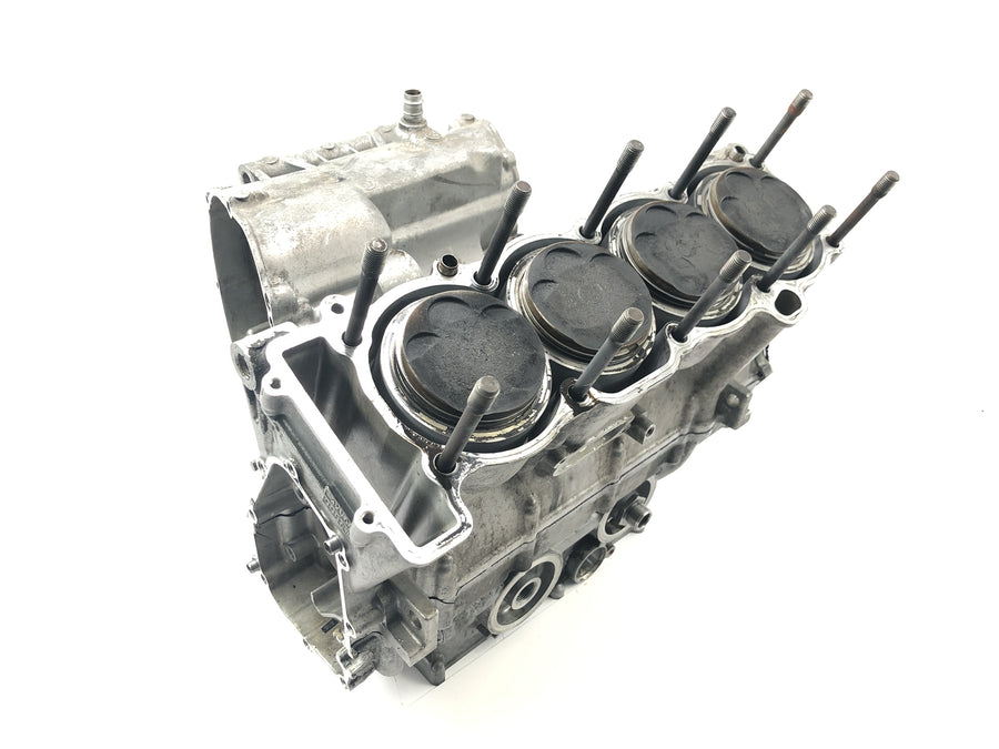 Yamaha YZF R1 RN04 [2001] - Bloque motor cárter cárter con pistones