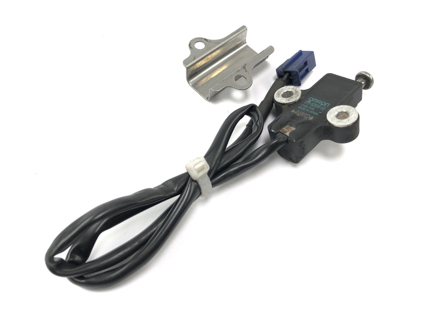 Yamaha YZF R1 RN09 [2003] - interruptor de soporte lateral