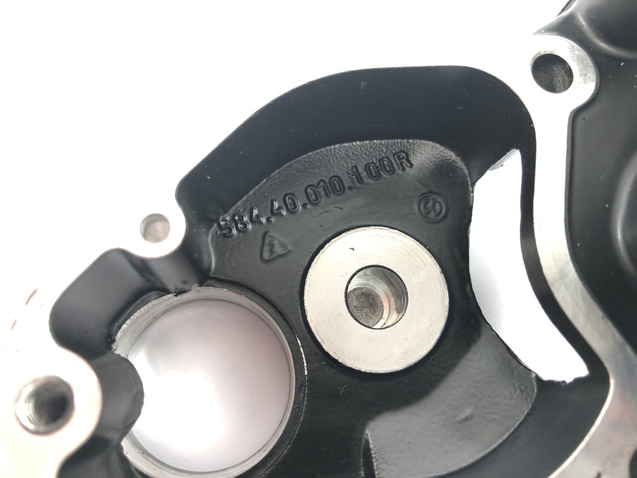 KTM 640 Adventure LC4 [2001] - tapa lateral tapa motor tapa alternador