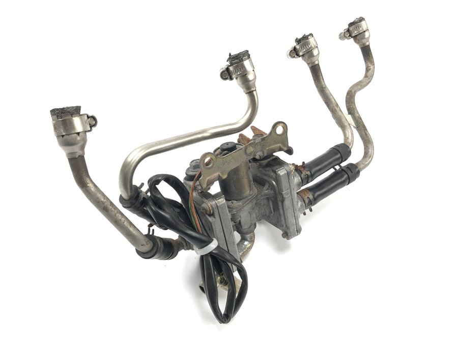 Yamaha YZF R1 RN09 [2003] - Sistema de control de succión de válvula de entrada de aire secundario