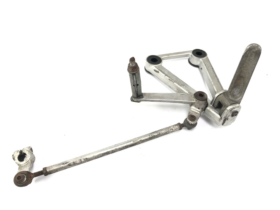 Cagiva Mito 125 Evo 8P [2000] - soporte del reposapiés del reposapiés del conductor a la izquierda con pedal de conmutación