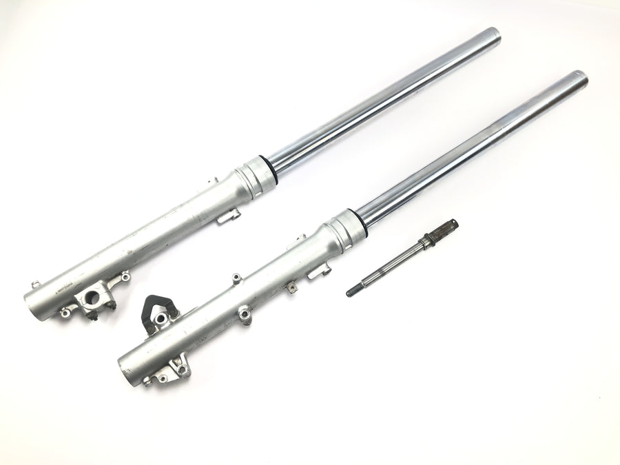 Honda NX 650 Dominator RD02 [1994] - Horquilla telescópica 41 mm con eje