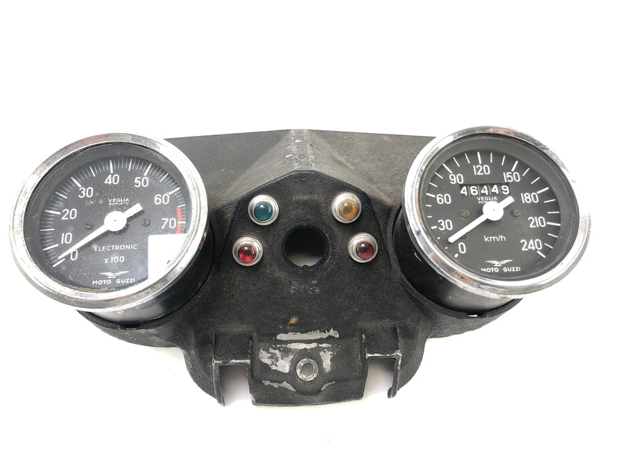 Moto Guzzi V7 Special [1971] - Cockpit de tacho