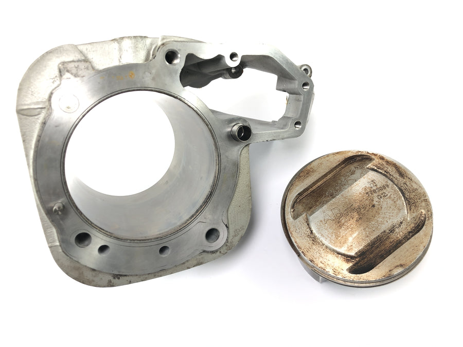 BMW R 1200 R R1ST [2008] - cilindro con pistón a la izquierda