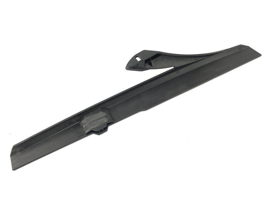 KTM 950 SM LC8 [2008] - Protección de protección de la cadena Plasticador detrás del negro