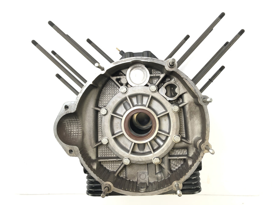 Moto Guzzi California 1100 EV KD [2002] - Motor Housing Vaciéndose