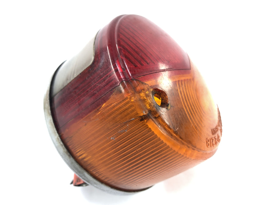 Yamaha XT 500 1U6 [1981] - Luz trasera Carcasa de luz trasera desgarrada