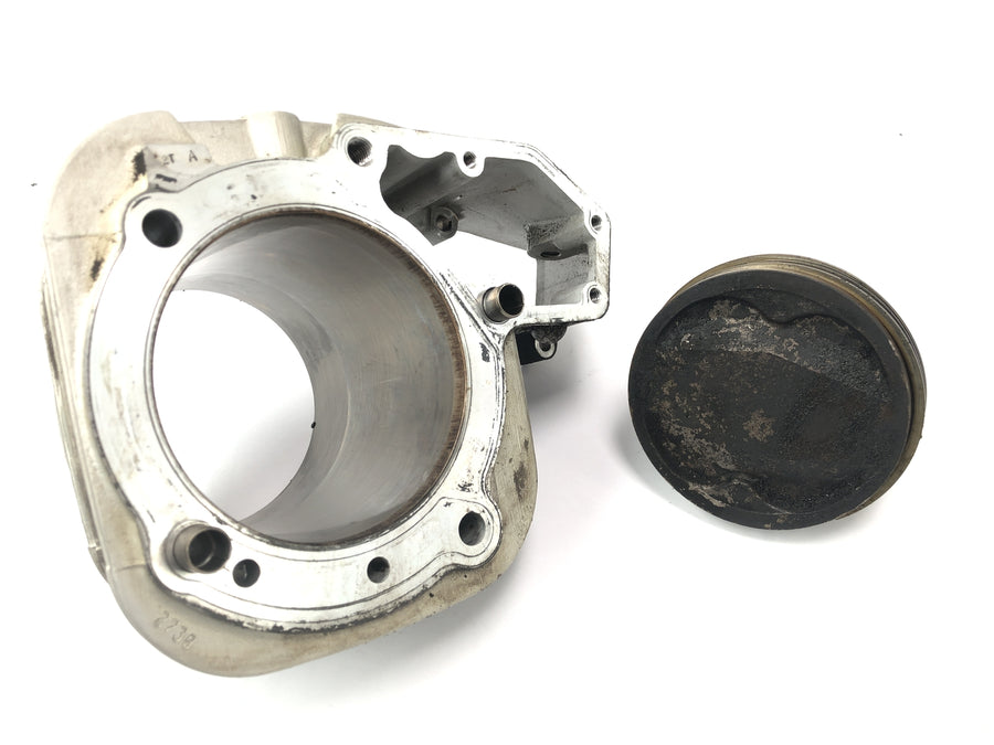BMW R 1150 GS R21 [2002] - cilindro con pistón a la izquierda