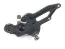 Yamaha MT07 RM04 [2014] - Reposapiés del conductor con soporte en el reposapiés derecho-3