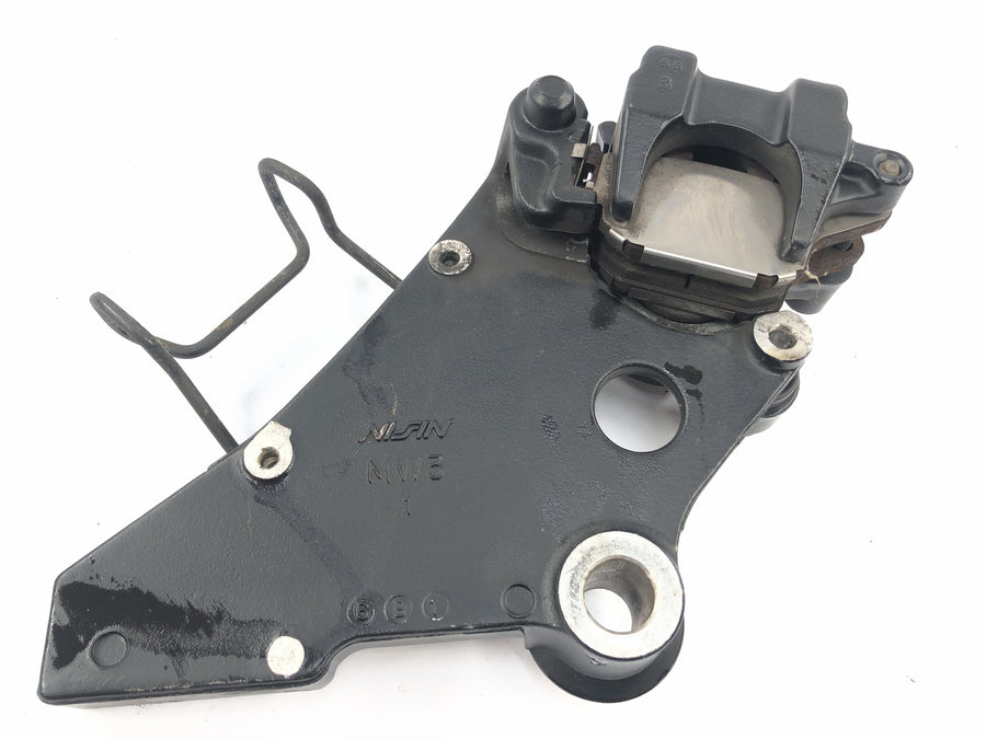 Honda CB 750 RC42 [1996] - Calibre de freno en la parte posterior con placa de anclaje