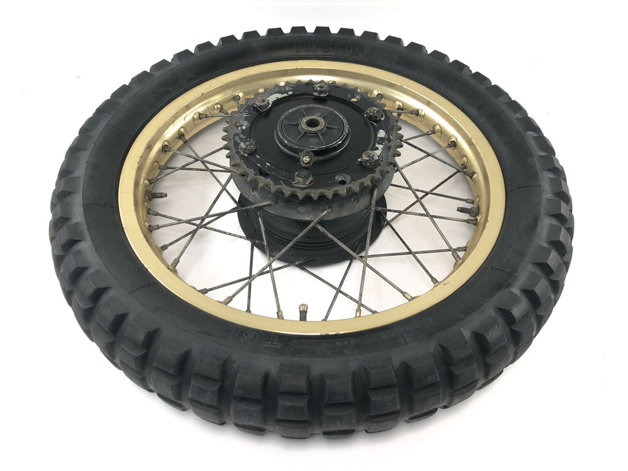 Yamaha XT 500 1U6 [1981] - Llanta trasera rueda de radios dorados 1,85 x 18" con freno de tambor