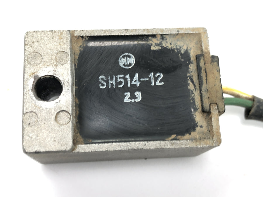 Honda XR 600 R PE04 [1992] - Regulador de voltaje rectificador controlador de carga SH514-12