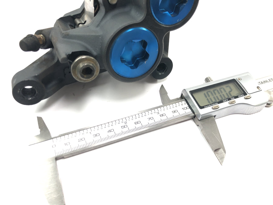 Yamaha YZF R1 RN04 [2001] - Pinza de freno delantera izquierda