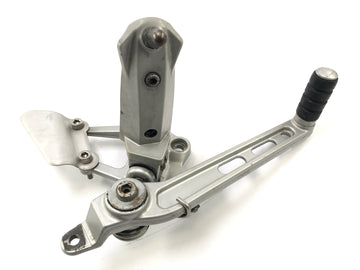 BMW R 1100 S R11S [2005] - reposador del conductor derecho del reposapiés con pedal de freno - 0