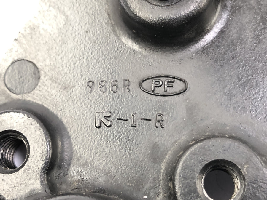 Kawasaki GPZ 1000 RX [1987] - Placa de reposapiés a la derecha