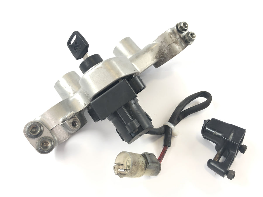 Honda NX 650 RD08 [1995] - Bloqueo de encendido del puente de la bifurcación del puente de manillar con llave Honda