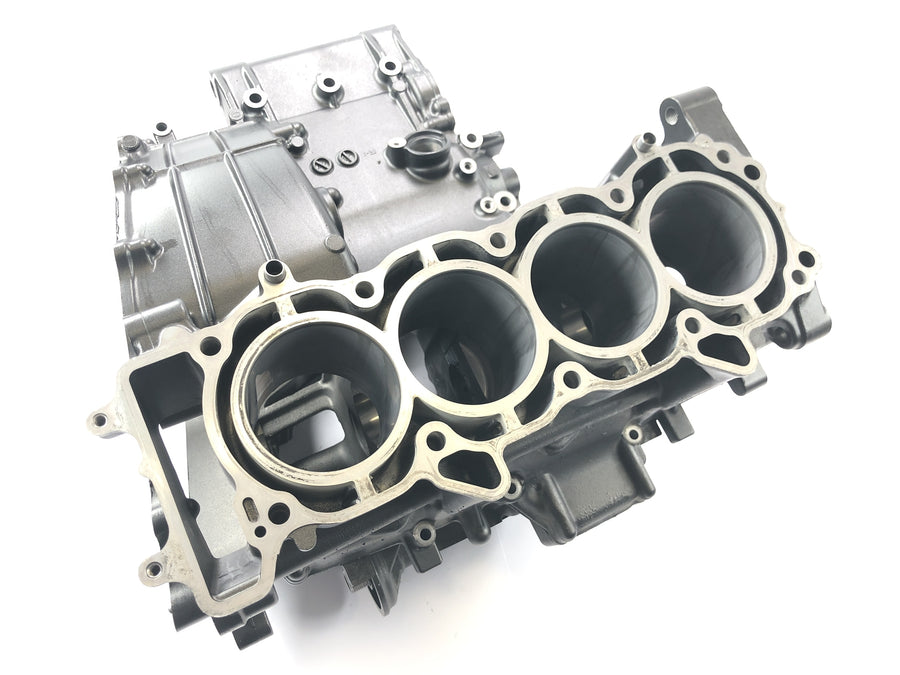 Honda CBR 1000 RR SC57 [2006] - Carcasa motor bloque motor bloque cilindros con pistones