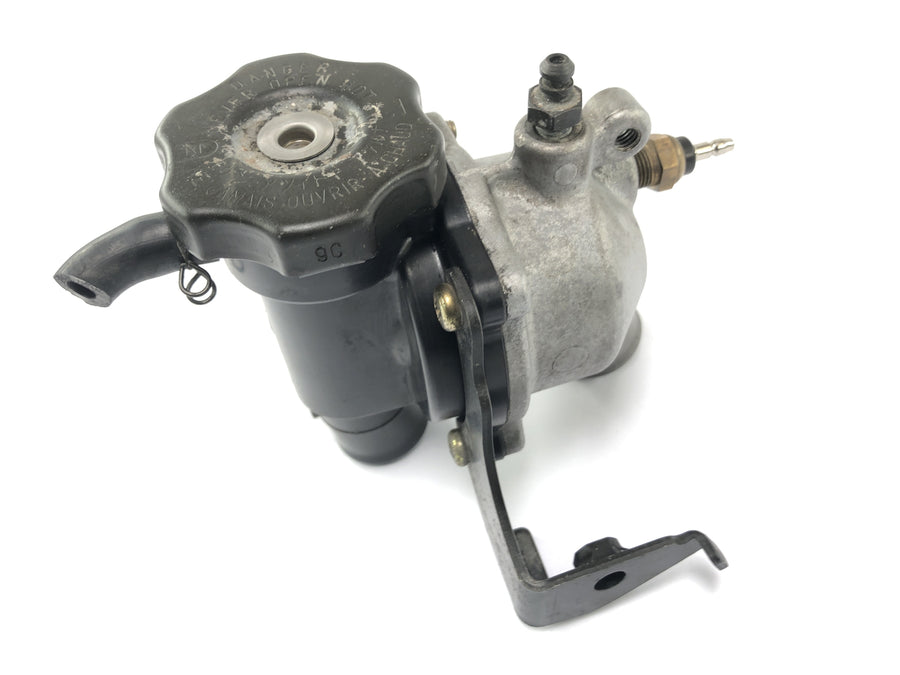 Kawasaki ZRX 1200 S ZRT20A [2002] - Alcicultor del termostato del termostato de refrigerante