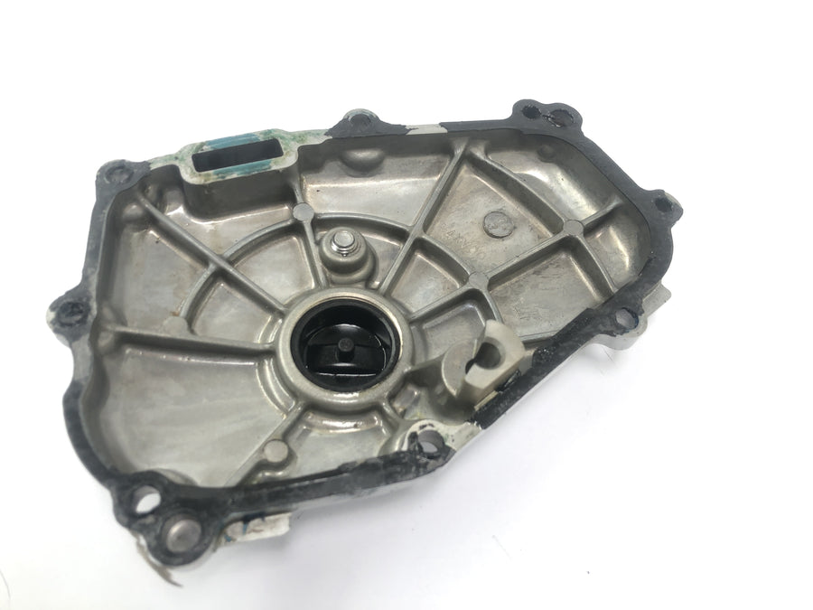 Yamaha YZF R1 RN01 [1998] - Tapa del motor en la cubierta de recolección derecha