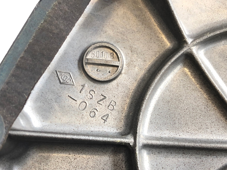 Suzuki GSX -R 1100 W GU75 C [1993] - Tapa de acoplamiento de tapa del motor